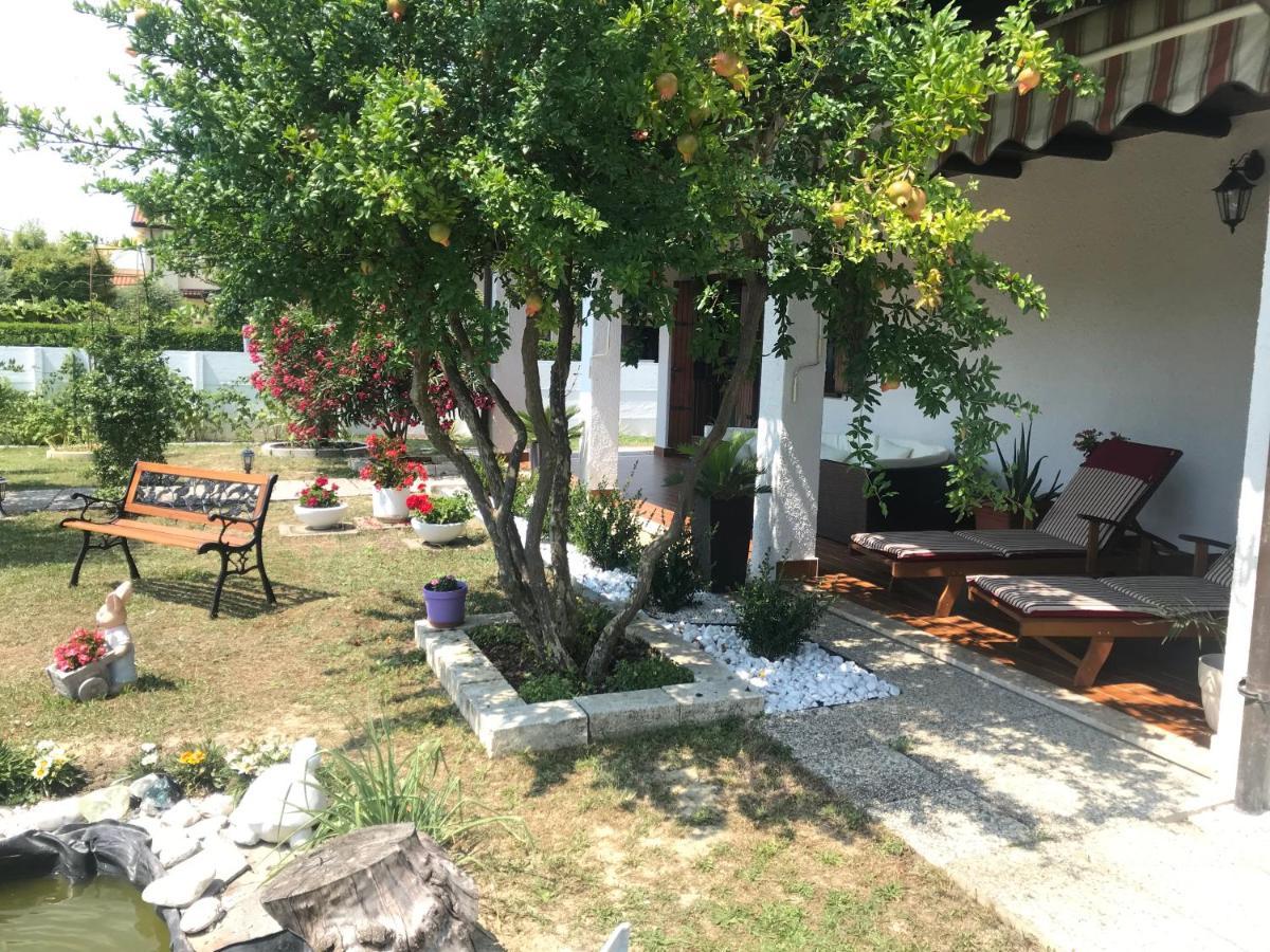 Villa Vecchia Favola House Quarto dʼAltino Exterior foto
