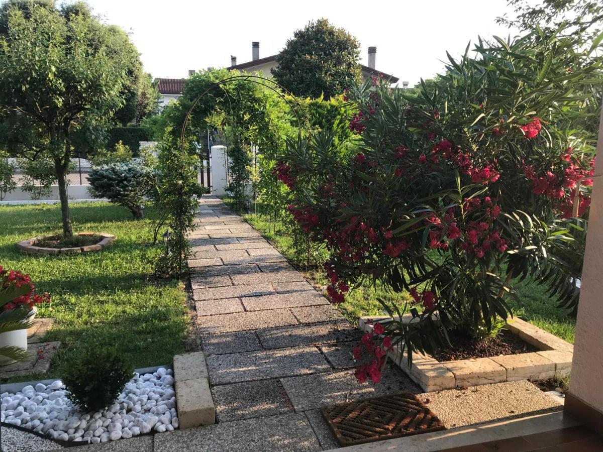 Villa Vecchia Favola House Quarto dʼAltino Exterior foto