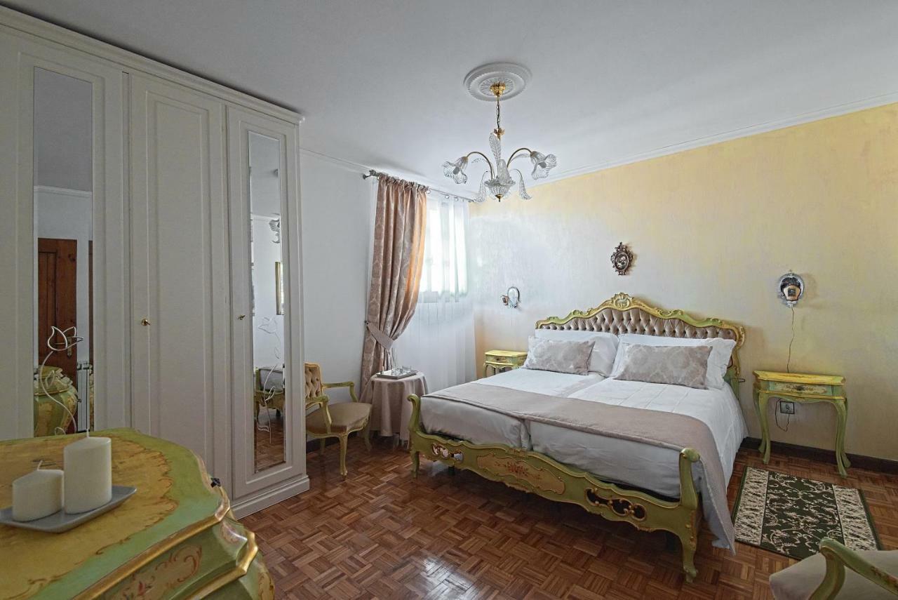 Villa Vecchia Favola House Quarto dʼAltino Exterior foto