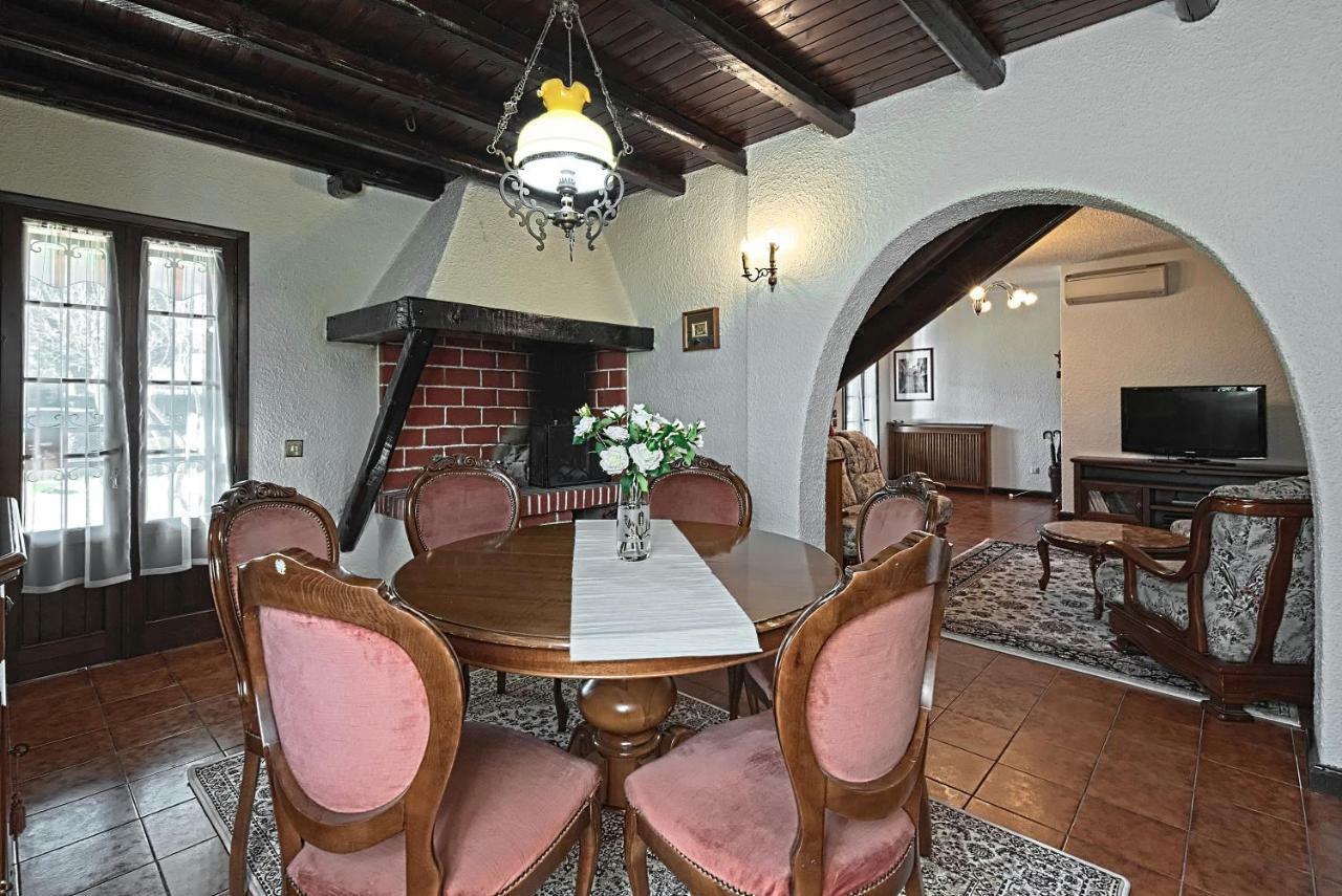 Villa Vecchia Favola House Quarto dʼAltino Exterior foto