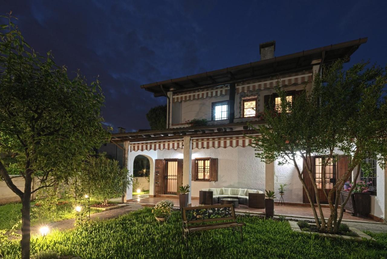 Villa Vecchia Favola House Quarto dʼAltino Exterior foto