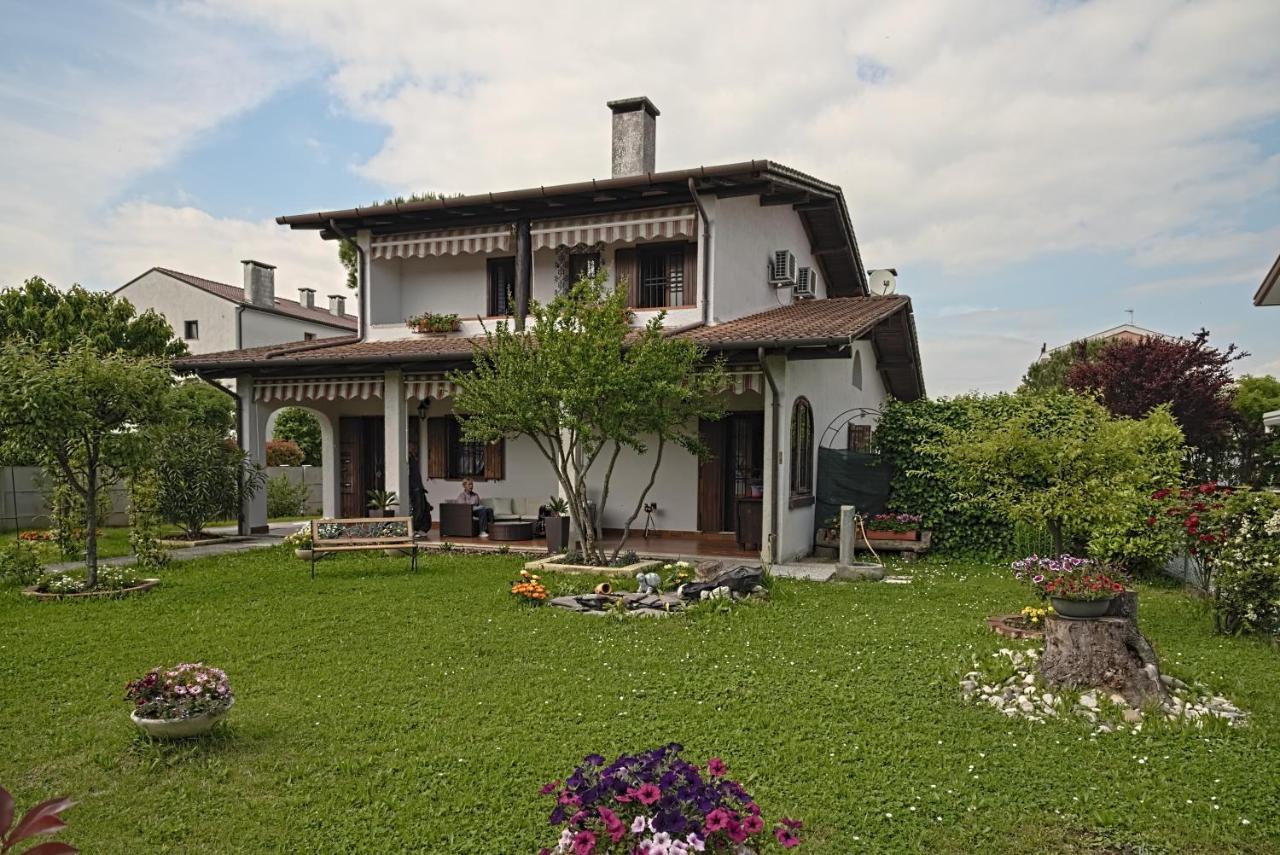 Villa Vecchia Favola House Quarto dʼAltino Exterior foto