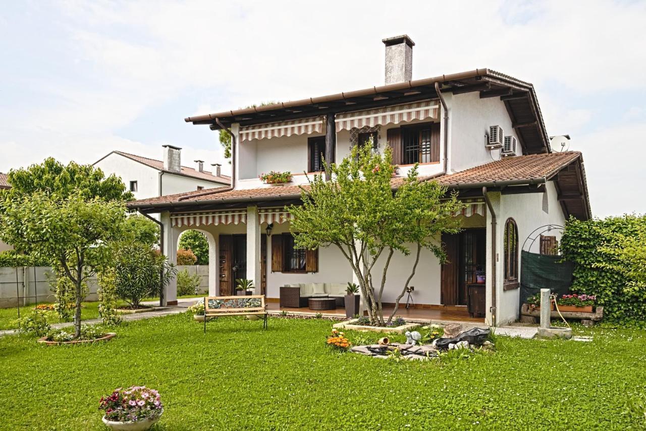 Villa Vecchia Favola House Quarto dʼAltino Exterior foto
