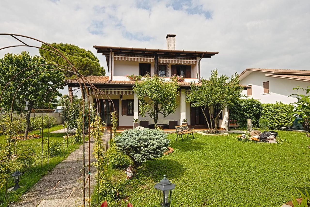 Villa Vecchia Favola House Quarto dʼAltino Exterior foto